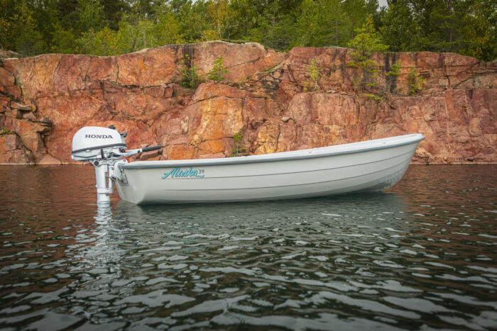 Alaska 39 - Image 8